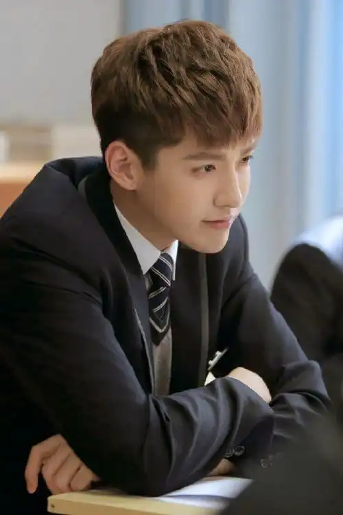 栗子头##吴亦凡[超话]