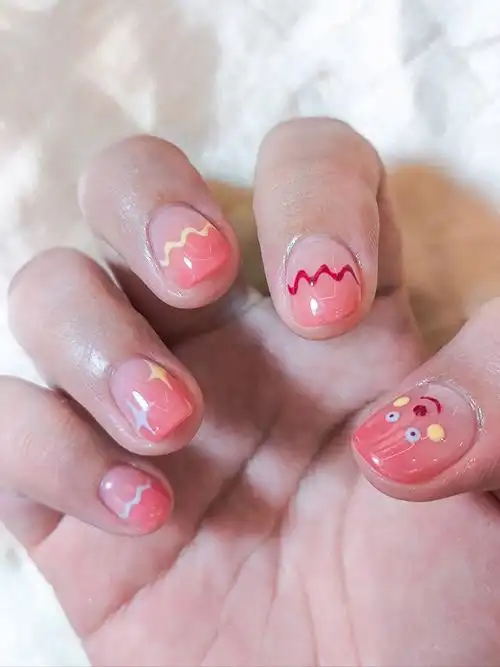 萌翻了75在荔湾做了款巨可爱的美甲9799