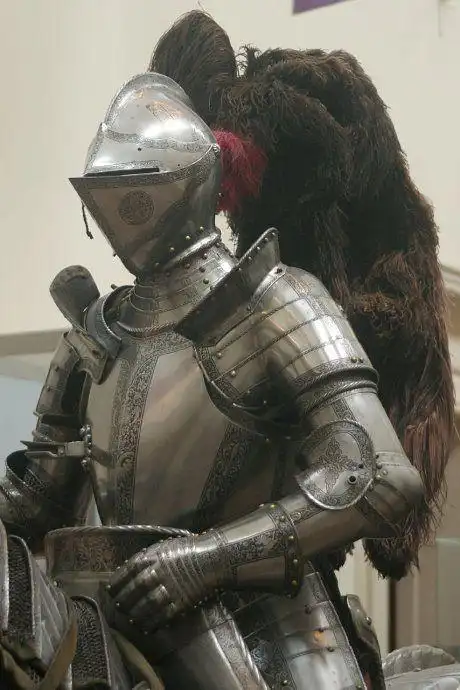 养一个骑士要多少钱看看中世纪昂贵的骑士