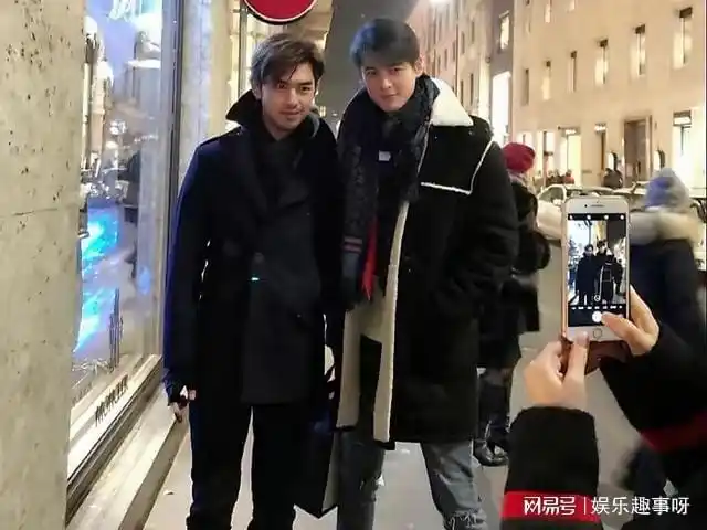 头小肩宽比例好,合照从不怕比较|型男|胡兵|郑元畅|郭品超|陈建州