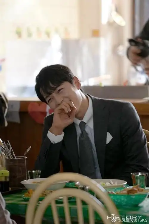 黑道律师文森佐多图警告