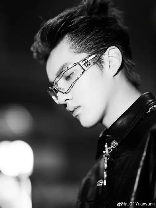 帅的如此多元化 仅吴亦凡一人