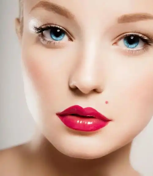 【面相】美人痣长在哪里才叫美人痣_腾讯新闻