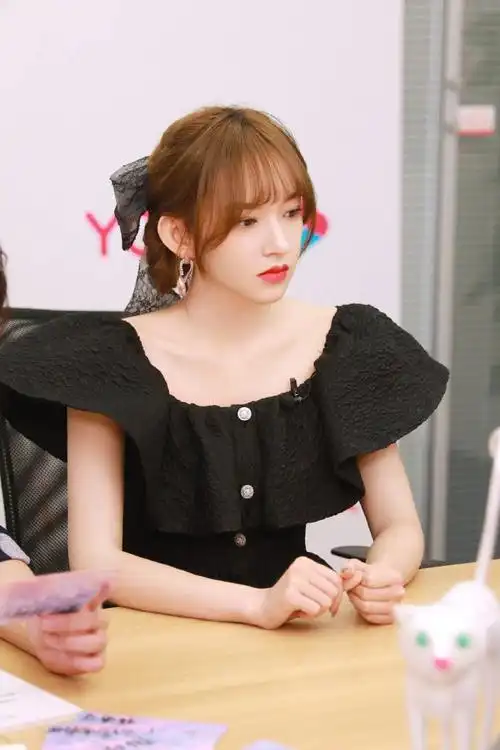 程潇精选照片集锦 女子演唱组合宇宙少女成员