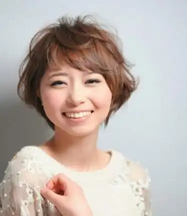 塌鼻子女生适合的刘海短发蛋卷bobo蘑菇头任选