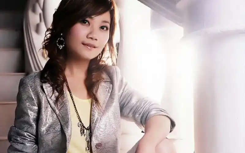 梁静茹,初冬向喜欢的人送上一份温暖._哔哩哔哩_bilibili