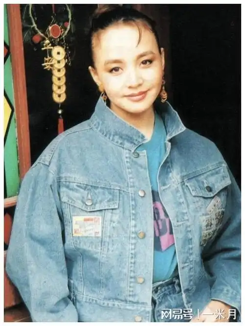 宋丹丹30年前旧照曝光,比倪萍还要漂亮,真是太惊艳太意外了
