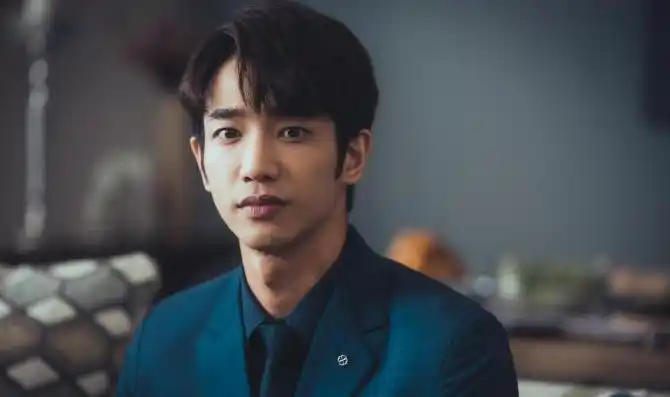 刘以豪出生于1986年,是目前台湾比较火的男演员之一,他出演的偶像剧