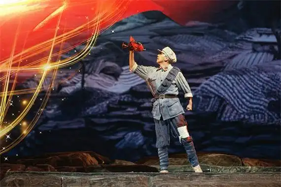 红军长征像一部永恒的史诗,有说不完,写不尽的故事.