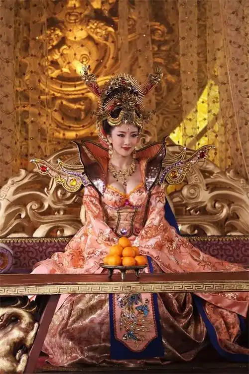 《封神英雄》妲己将遭剪胸 媚娘喊你回家穿衣