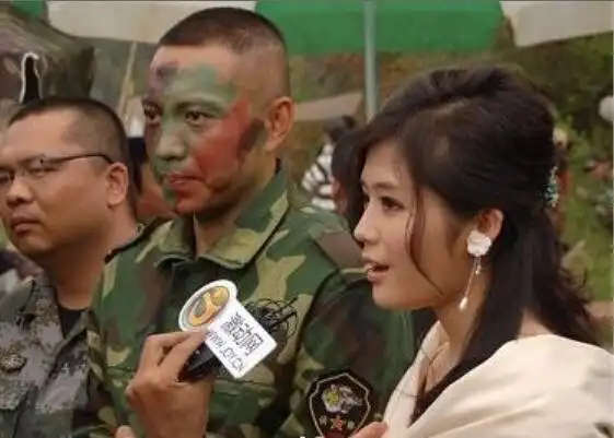 谷智鑫汤晶媚婚纱照和资料(3)