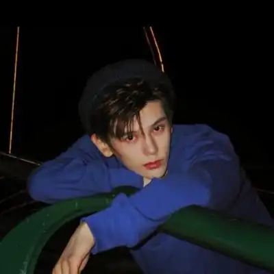 港风男头 玫瑰无原则 心动至上._男生头像_我要个性网