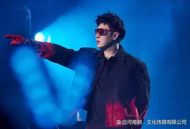 潘玮柏狂爱巡回演唱会青岛站河马票务