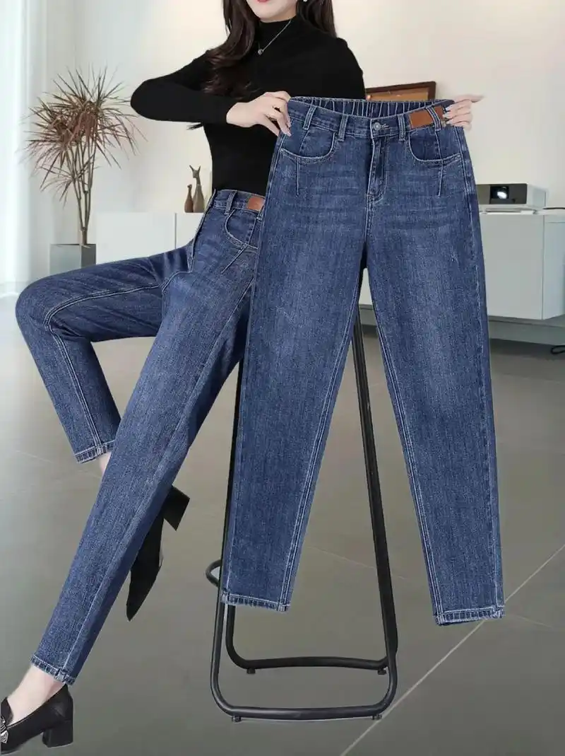 夏季新款 这款九分牛仔裤专为女性设计,高腰哈伦版型,新款老爹裤风格