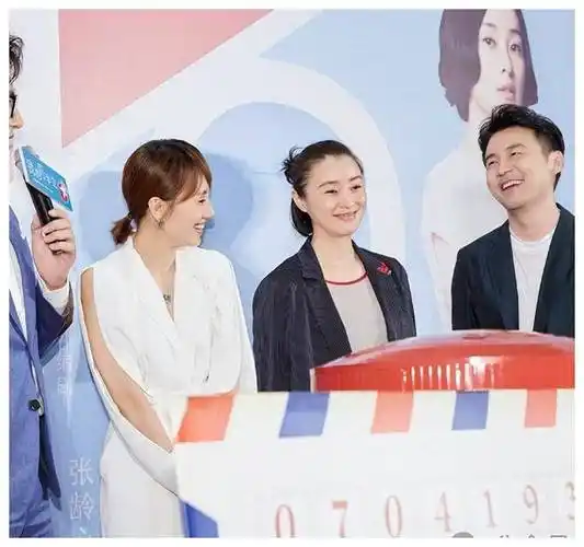 袁泉与靳东对打?曾被扇耳光,最终擦肩而过!_贺涵_唐晶_罗子君