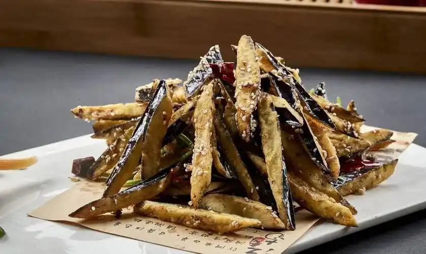 你会烹饪茄子吗?这8种茄子做法学会了,连做七天都不重复_内放_配料_调