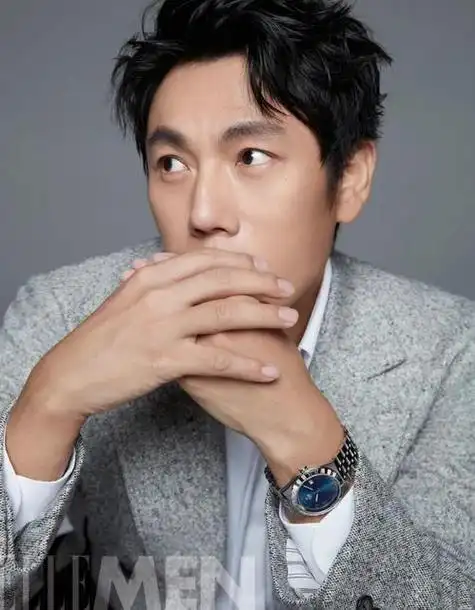 秦昊:从"软饭男"到"无冕影帝",他的糊涂事和大器晚成的原因