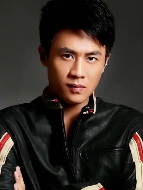 七,杜淳与王灿的婚姻故事告诉我们,爱情没有固定的模式,不受年龄,职业