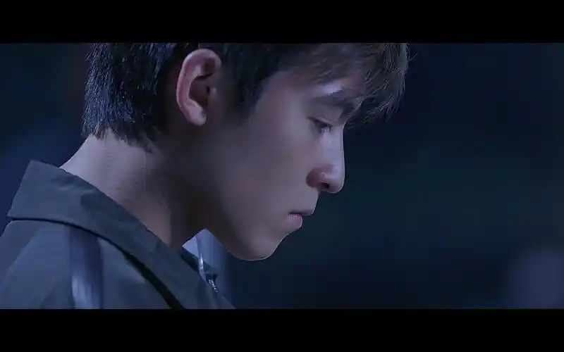 头文字d精彩剪辑 ——"我一开快车就会人车合一,挑战自己极限!