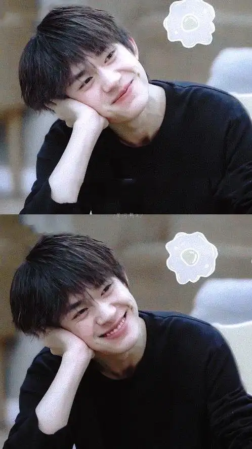 分享素颜梨涡笑的易烊千玺 宠溺的眼神和笑容真让人沦陷