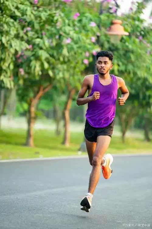 欢迎的运动方式,不仅可以增强身体健康,还可以改善身体状态和塑造身材