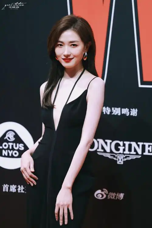 万茜爆改长发##万茜长发