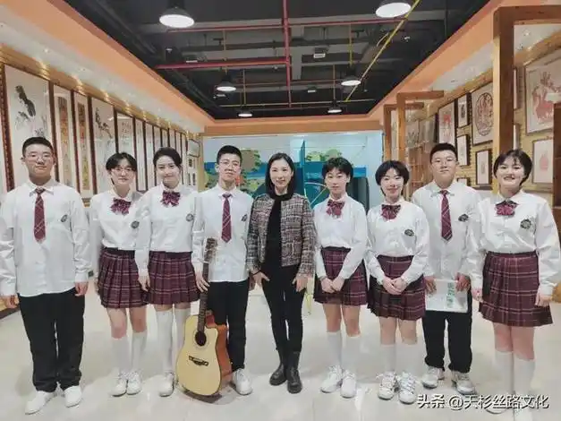 西安铁一中多校区闪耀艺术节斩获一等奖34项佳绩斐然