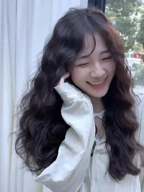 慵懒风法式烫发长脸圆脸超适合