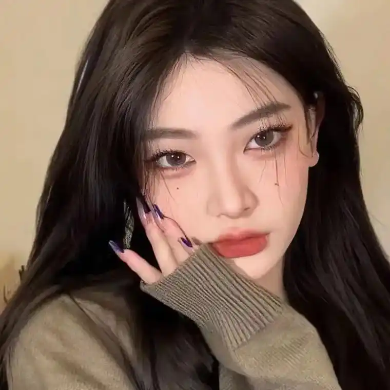 抖音看见音乐 你会心动的高冷女头来了#女生头像 #头像馆