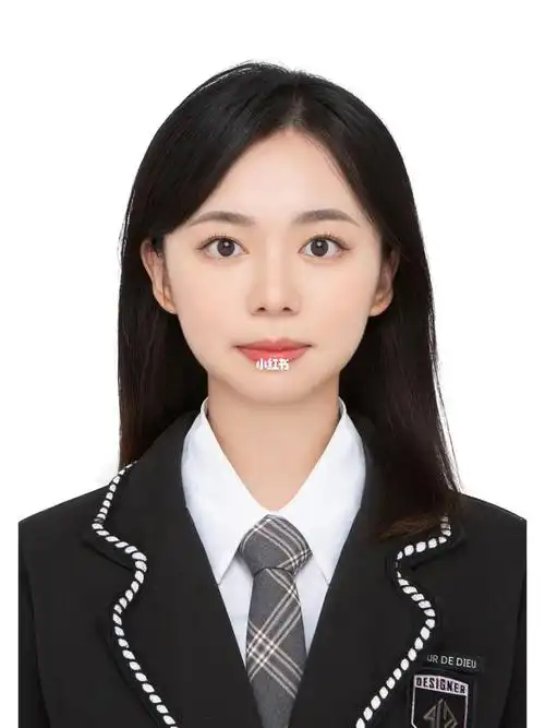 尊的很爱@宋酸酸#证件照  #一寸照