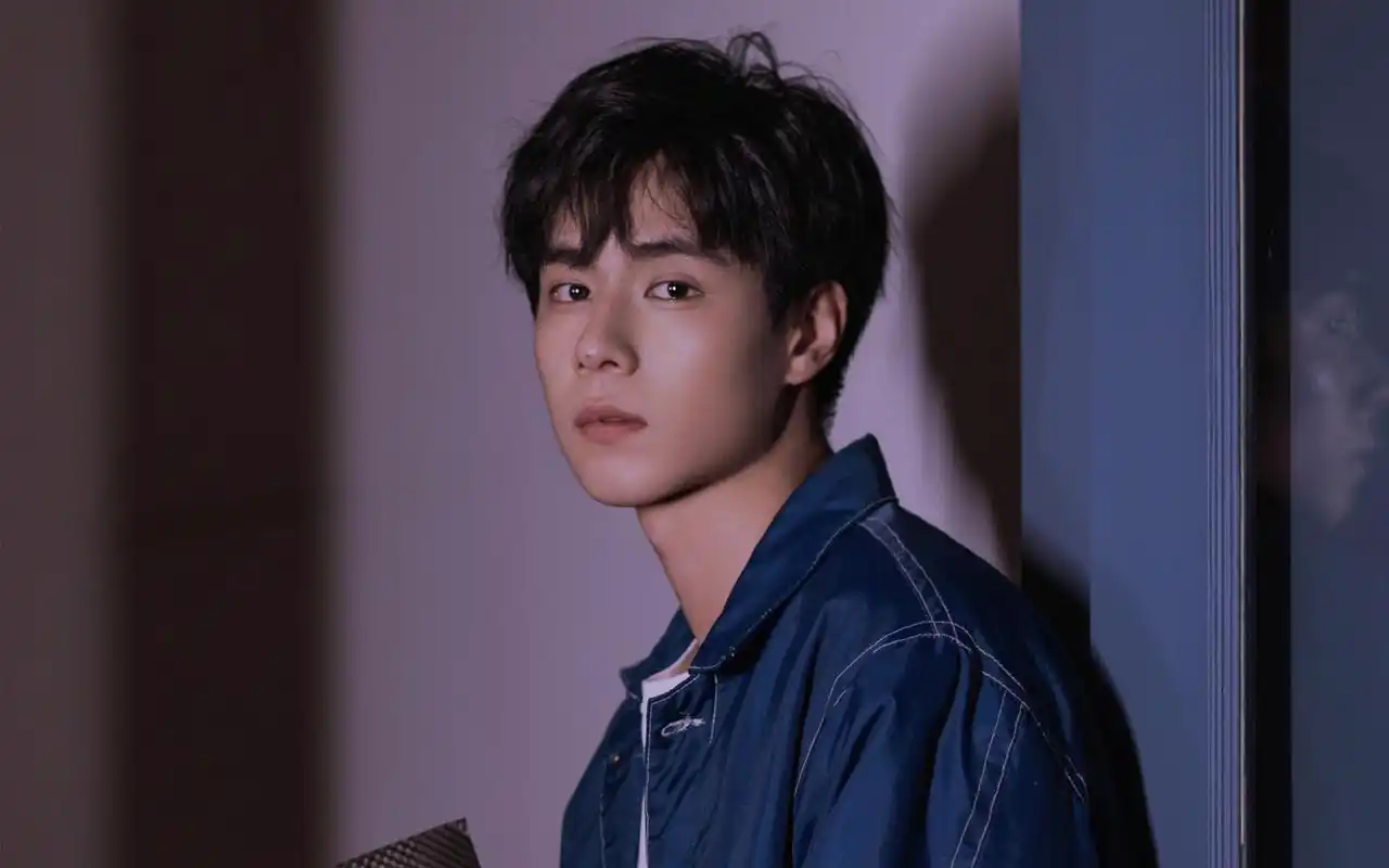 帅哥明星,大陆男明星,胡一天大陆明星:胡一天情人节帅气写真高清壁纸