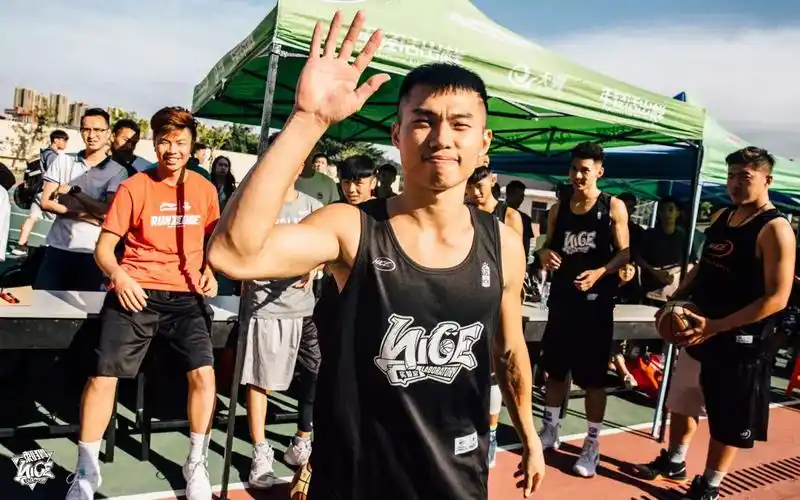 球王唐日辉 "佛山林书豪"钟显超 "三秒区小巨人"张大帅 "洋葱"董康潮