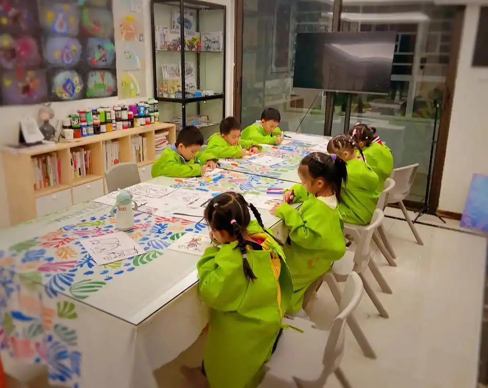 儿童画 猫头鹰 南昌画室 画画 美术培训.#画画 #一起学画 - 抖音