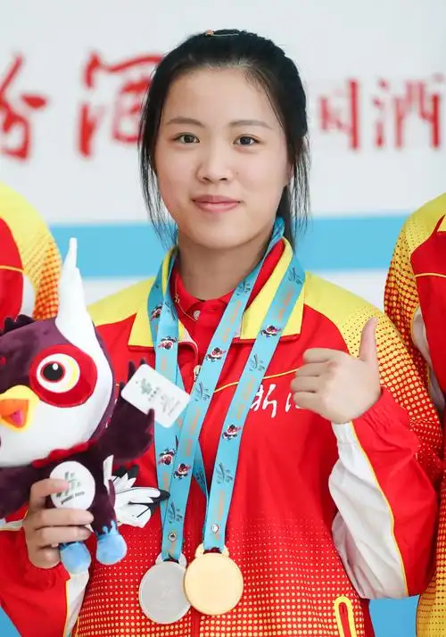 杨倩yangqian