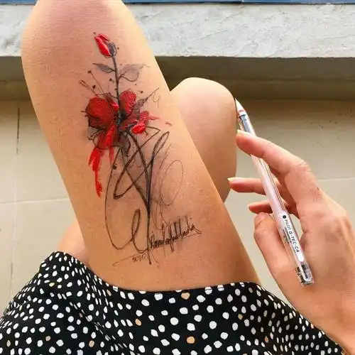 最性感画布美女在大腿上画画真的很好看