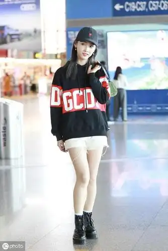 宣璐,身高168cm,身材迷人