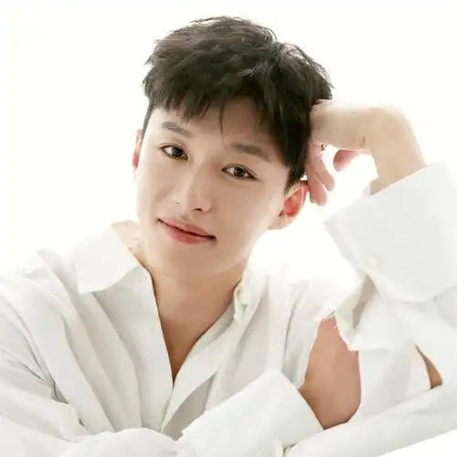 北京介绍:代旭,1989年10月28日出生于北京市,中国内地影视男演员