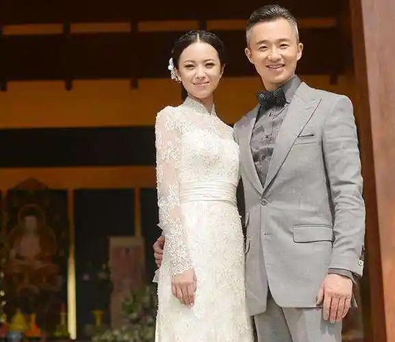 东方卫视主持人变动大陈辰没去凤凰卫视和王冠冯琳谁会是一姐