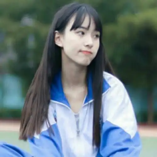 学生头像女生穿校服的