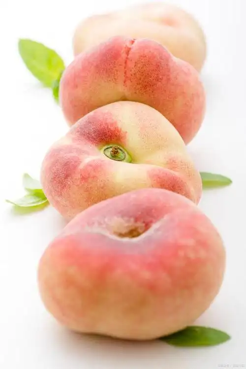 水蜜桃的营养价值:如何挑选和享用这种美味的水果