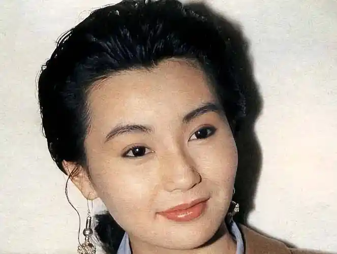 张曼玉年轻照合集:如此独特之美,配得上26次影后殊荣,值得珍藏_模样