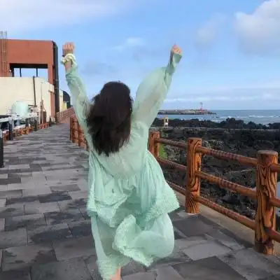 唯美头像背影女气质2022(漂亮气质女人背影头像)