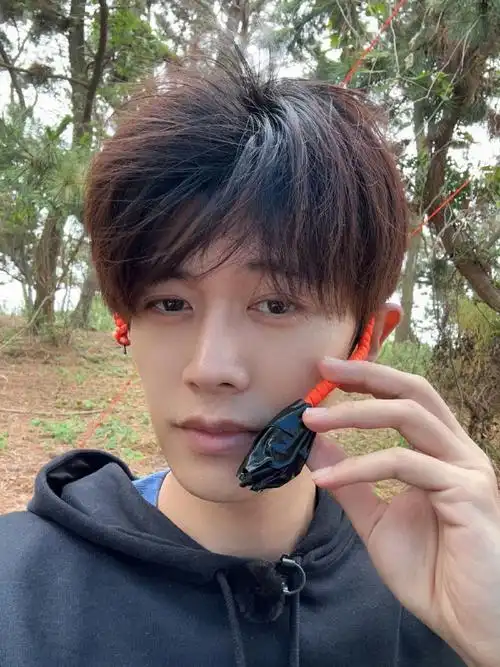 任嘉伦嗨放派##嗨放岛漂流瓶