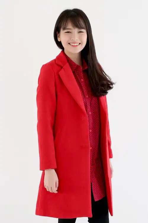来自星星的你千颂伊同款红色大衣-来自蘑菇街团购