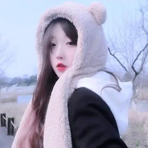 优质女生头像. 自调滤镜,二传注明:ks谦梓.