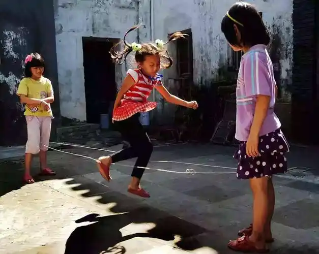 属于八零九零后的童年记忆你还记得几个儿时没吃过苦的孩子就不要进来