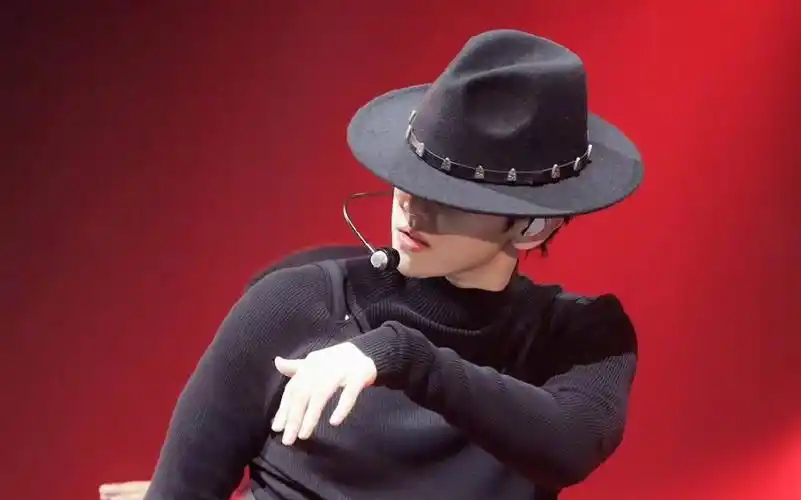 边伯贤《bambi》240317超清4k