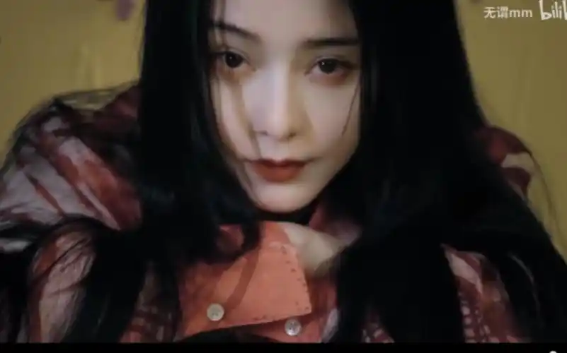 【范冰冰杂志】你可以质疑她的所有,但冰冰的美貌和气质确实独有的