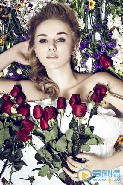 麻辣变形计铁血女教官柳莎是谁扮演的?