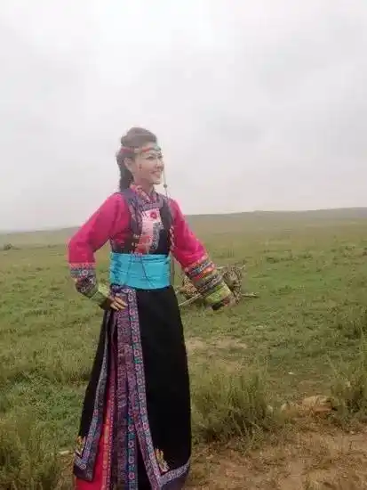 乌兰图雅这首歌唱出了无数内蒙人最美的儿时回忆